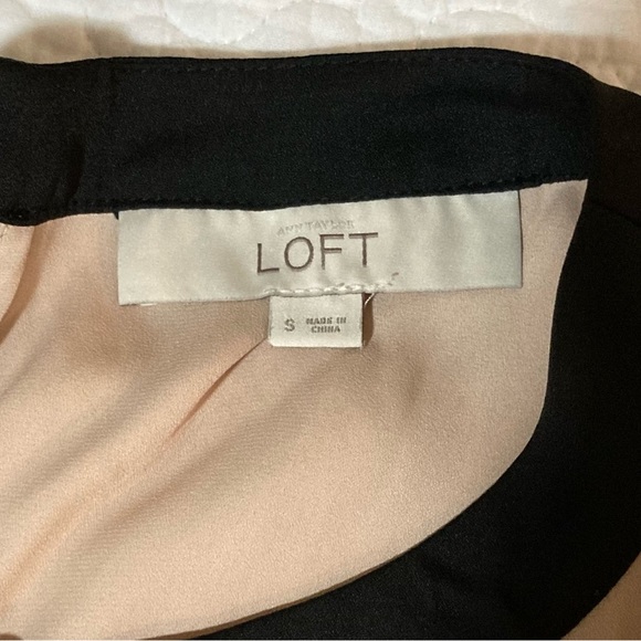 LOFT Blouse Tan with Black Ribbon | Size S | Adorable Bow | Holiday | Office - Picture 4 of 9
